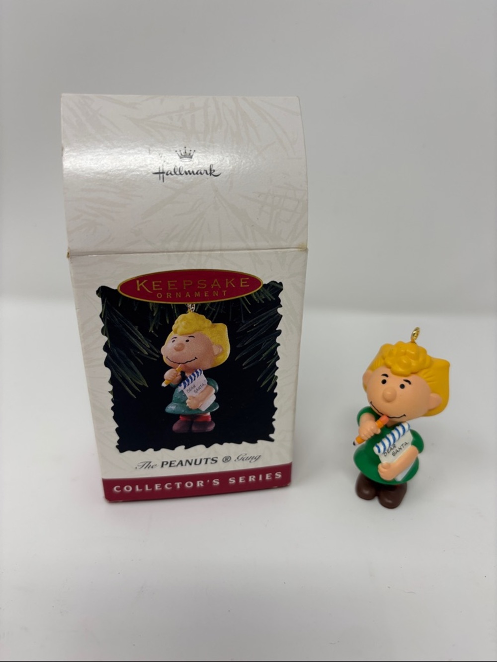 Hallmark Peanuts Sally Figurine Ornament in Green and Yellow 1996